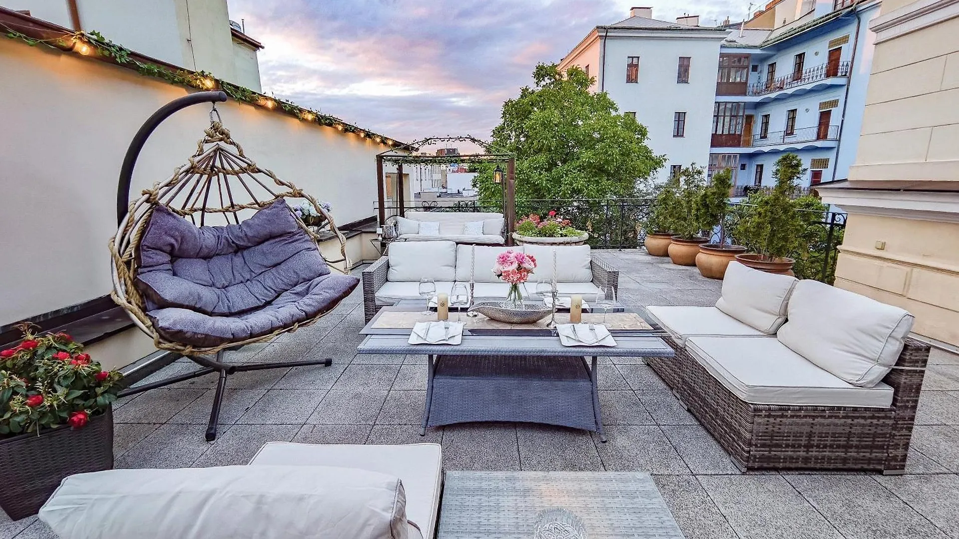 Villa Unique Location With Hot-Tub, Terrace And Garden Praga